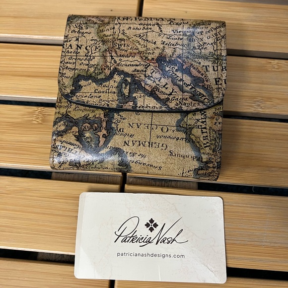 Patricia Nash RFID map print Leather Wallet - Picture 2 of 9